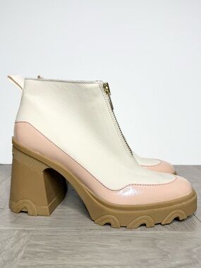 Sorel White Pink Heeled Boot 8